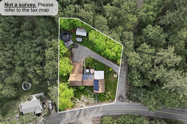 53 Sandown Road, Fremont, NH 03044