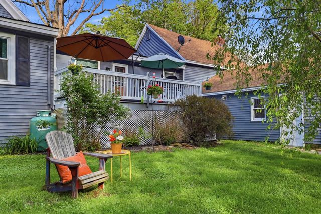 53 Sandown Road, Fremont, NH 03044