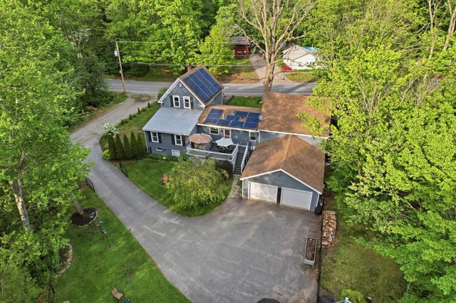 53 Sandown Road, Fremont, NH 03044