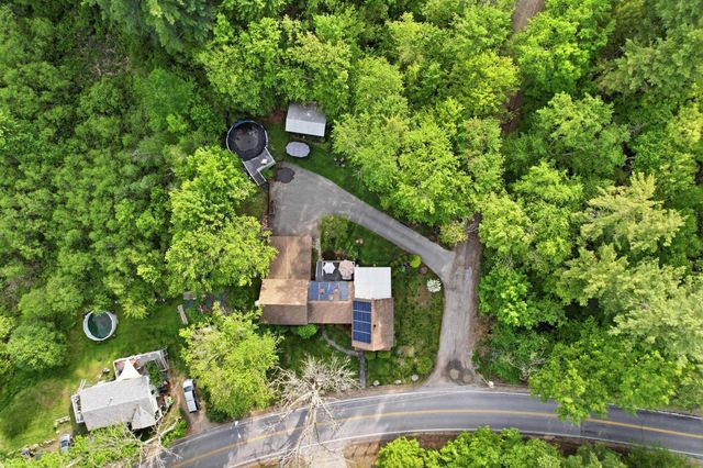 53 Sandown Road, Fremont, NH 03044