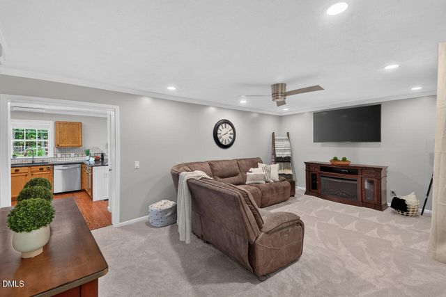 3308 Hawk Ridge Road, Chapel Hill, NC 27516