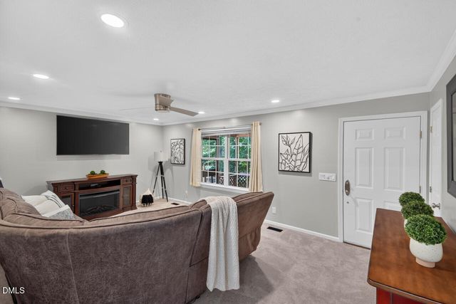 3308 Hawk Ridge Road, Chapel Hill, NC 27516