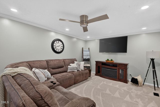 3308 Hawk Ridge Road, Chapel Hill, NC 27516