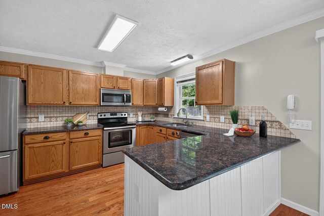 3308 Hawk Ridge Road, Chapel Hill, NC 27516