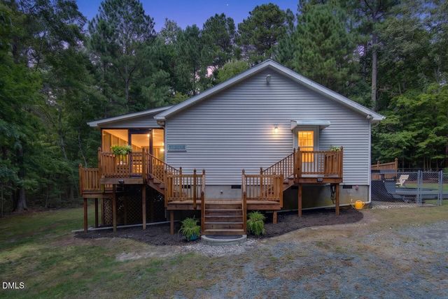 3308 Hawk Ridge Road, Chapel Hill, NC 27516