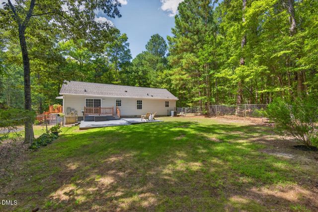 3308 Hawk Ridge Road, Chapel Hill, NC 27516