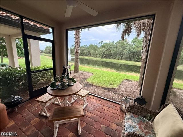1425 Weeping Willow CT, Cape Coral, FL 33909