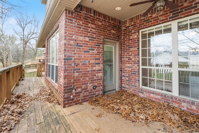 2427 Summer Oak Street, Springdale, AR 72762