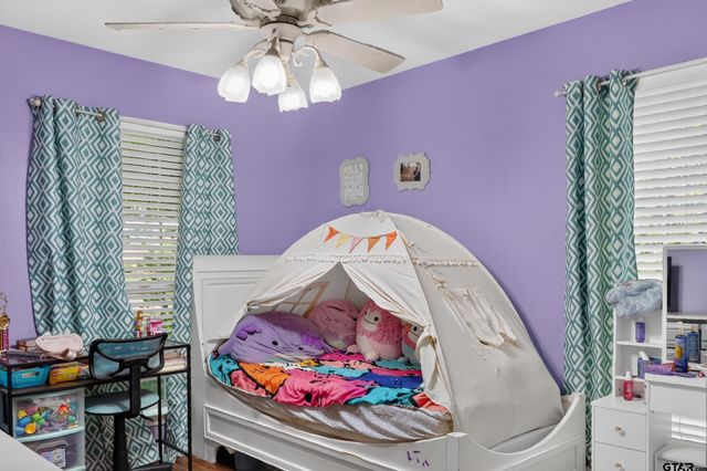 2311 Deanna Ave., Mount Pleasant, TX 75455