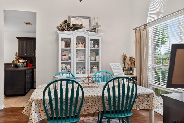 2311 Deanna Ave., Mount Pleasant, TX 75455