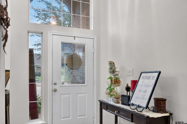 2311 Deanna Ave., Mount Pleasant, TX 75455