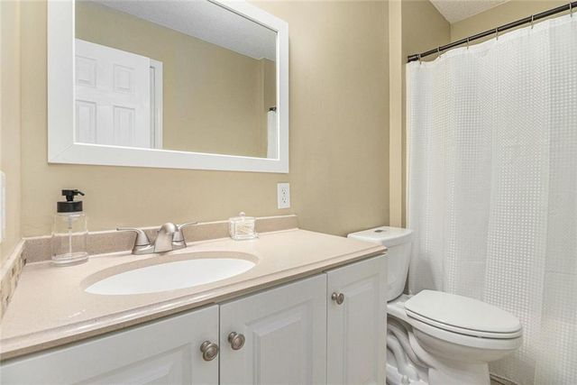 1005 Erwin Hill Church Rd SE, Calhoun, GA 30701