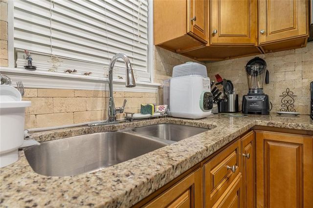 1005 Erwin Hill Church Rd SE, Calhoun, GA 30701