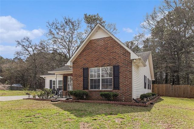 1005 Erwin Hill Church Rd SE, Calhoun, GA 30701