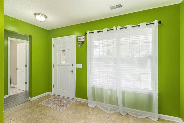 1005 Erwin Hill Church Rd SE, Calhoun, GA 30701