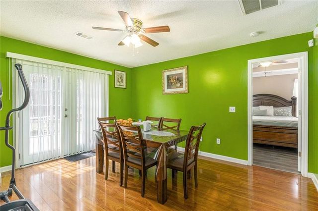 1005 Erwin Hill Church Rd SE, Calhoun, GA 30701