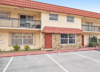 6668 SW 41st Pl 29, Davie, FL 33314