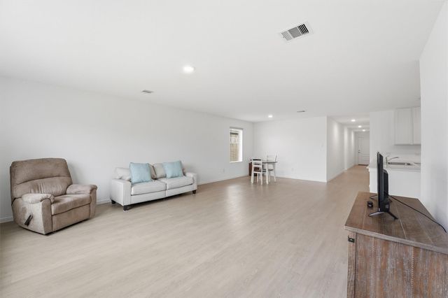 9311 Coral Trout Way, Baytown, TX 77521