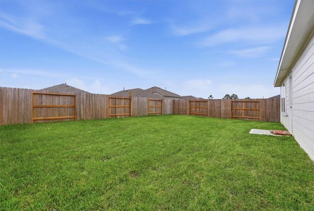 9311 Coral Trout Way, Baytown, TX 77521