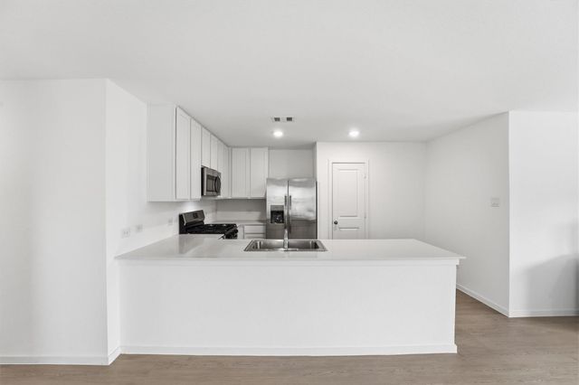 9311 Coral Trout Way, Baytown, TX 77521