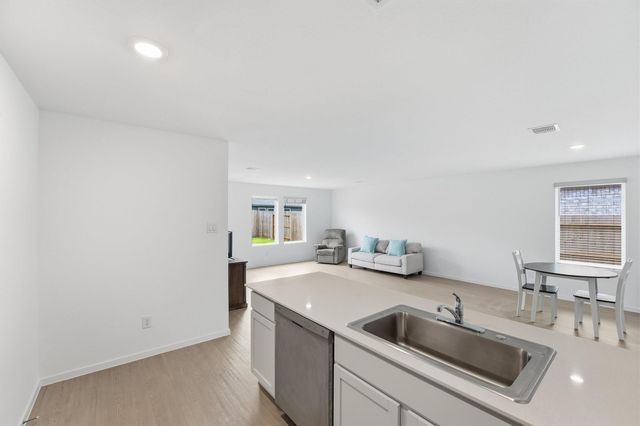 9311 Coral Trout Way, Baytown, TX 77521