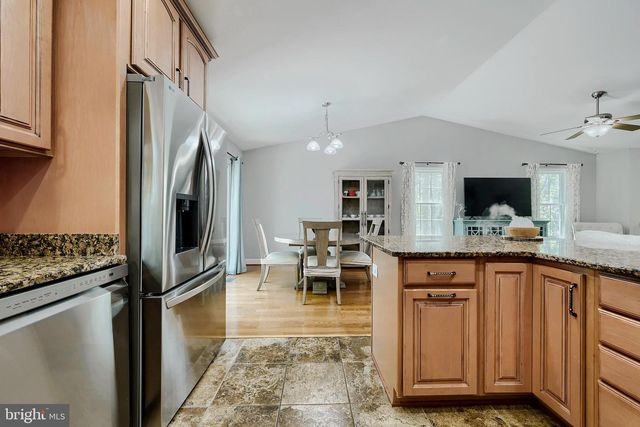 8105 BEVERLY RD, Severn, MD 21144