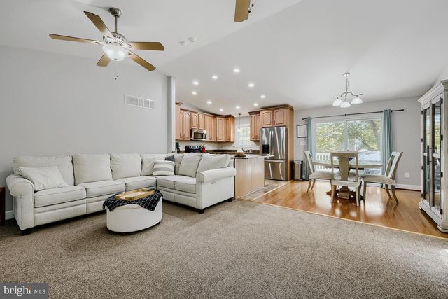 8105 BEVERLY RD, Severn, MD 21144