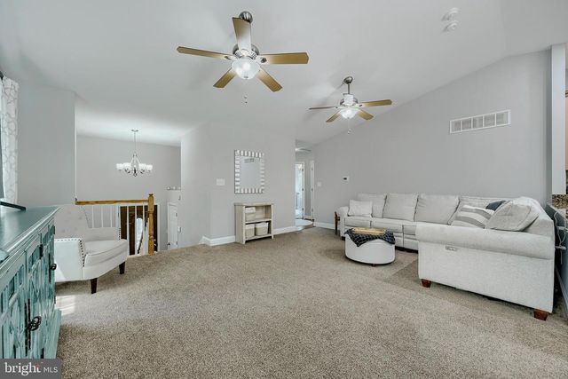 8105 BEVERLY RD, Severn, MD 21144