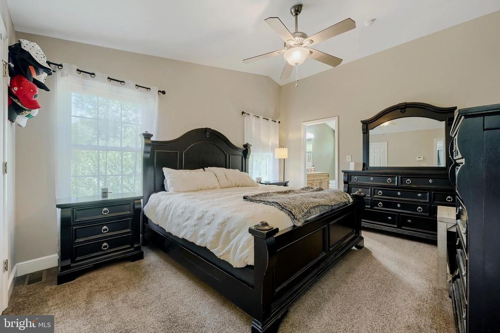 Image 16 of property listing at 8105 BEVERLY RD, Severn, MD 21144