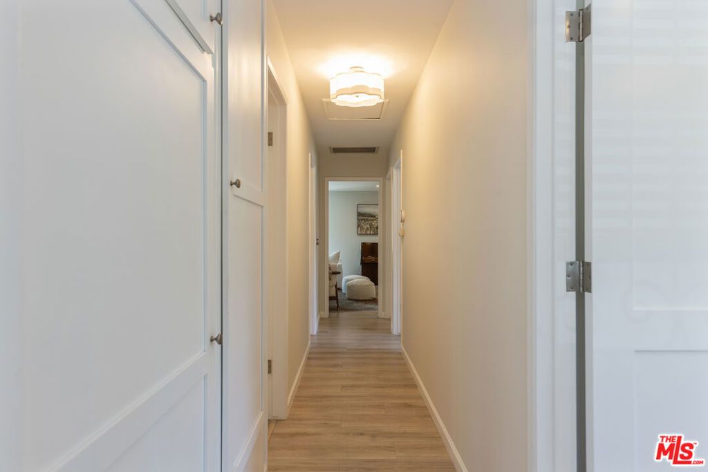 Image 24 of property listing at 7537 Quimby Avenue, West Hills, CA 91307