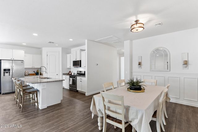 13642 W DESERT MOON Way, Peoria, AZ 85383