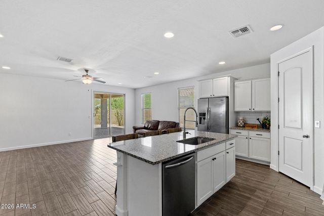 13642 W DESERT MOON Way, Peoria, AZ 85383