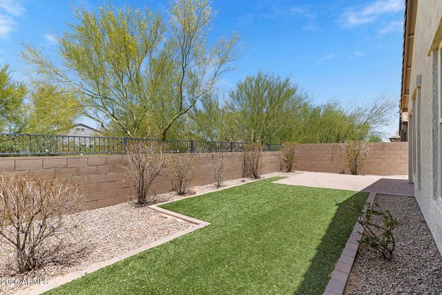 13642 W DESERT MOON Way, Peoria, AZ 85383