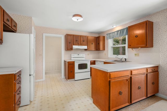 800 Riverview Drive, Chatham, MA 02633