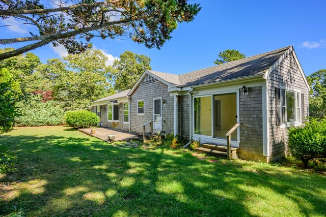 800 Riverview Drive, Chatham, MA 02633