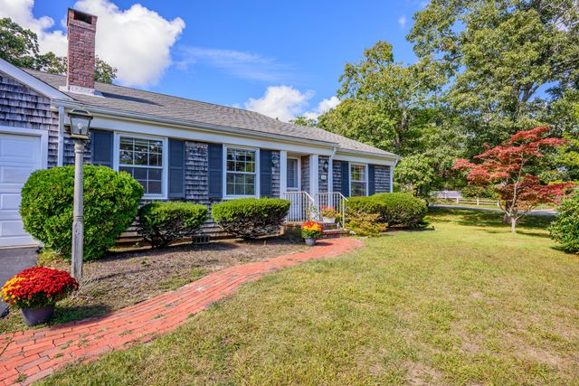 800 Riverview Drive, Chatham, MA 02633