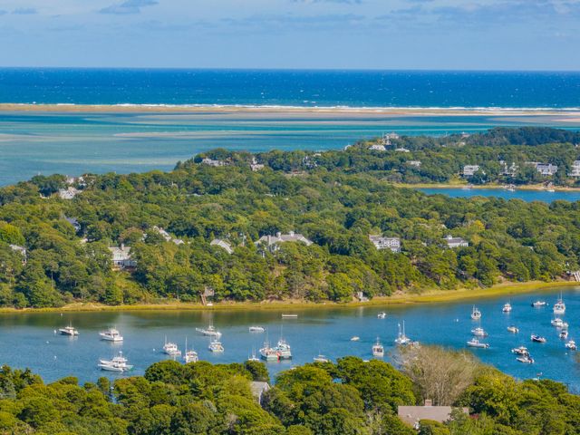 800 Riverview Drive, Chatham, MA 02633