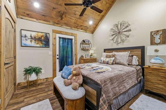 137 Thornwood Lane, Ellijay, GA 30540