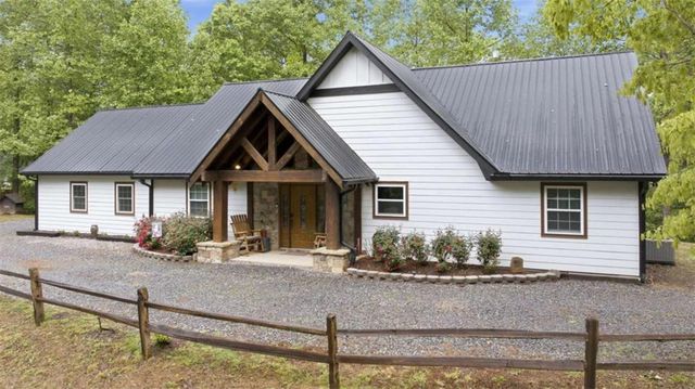 137 Thornwood Lane, Ellijay, GA 30540