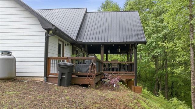 137 Thornwood Lane, Ellijay, GA 30540