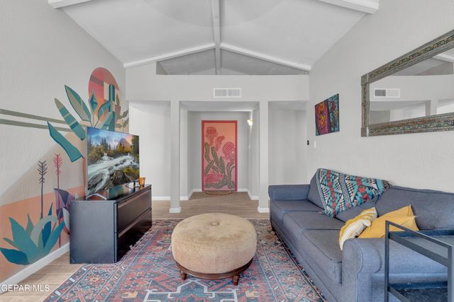 10152 RACOON Drive, El Paso, TX 79924