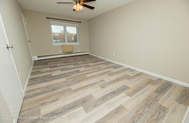 110 Stonehurst Boulevard H, Freehold, NJ 07728