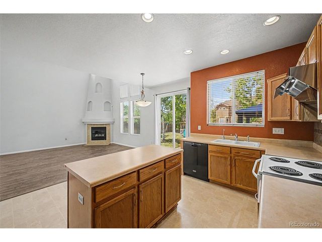 9885 E 112th Way, Commerce City, CO 80640