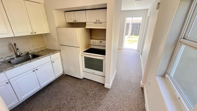 1325 S L Street Unit 2, Lake Worth Beach, FL 33460