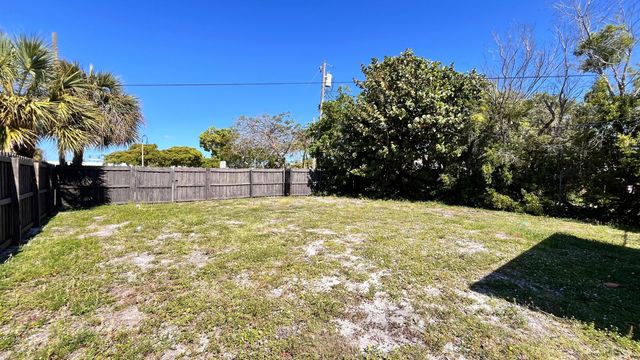 1325 S L Street Unit 2, Lake Worth Beach, FL 33460
