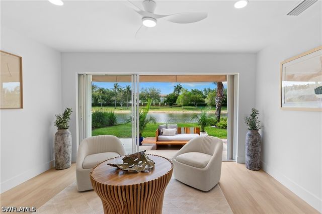 3149 Andorra CT, Naples, FL 34109