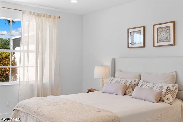 3149 Andorra CT, Naples, FL 34109