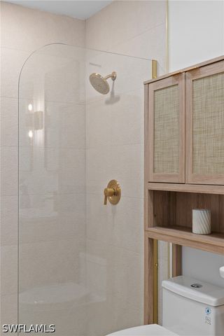 3149 Andorra CT, Naples, FL 34109