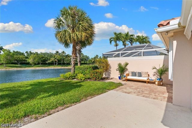 3149 Andorra CT, Naples, FL 34109