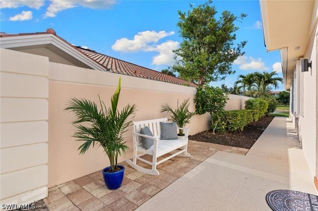 3149 Andorra CT, Naples, FL 34109